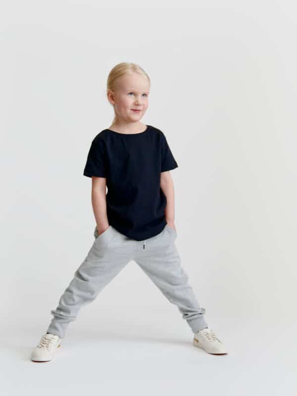 kdts_68_purewaste_lasten_t_paita_solid_navy_001