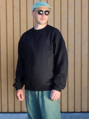 Loose fit collegepaita